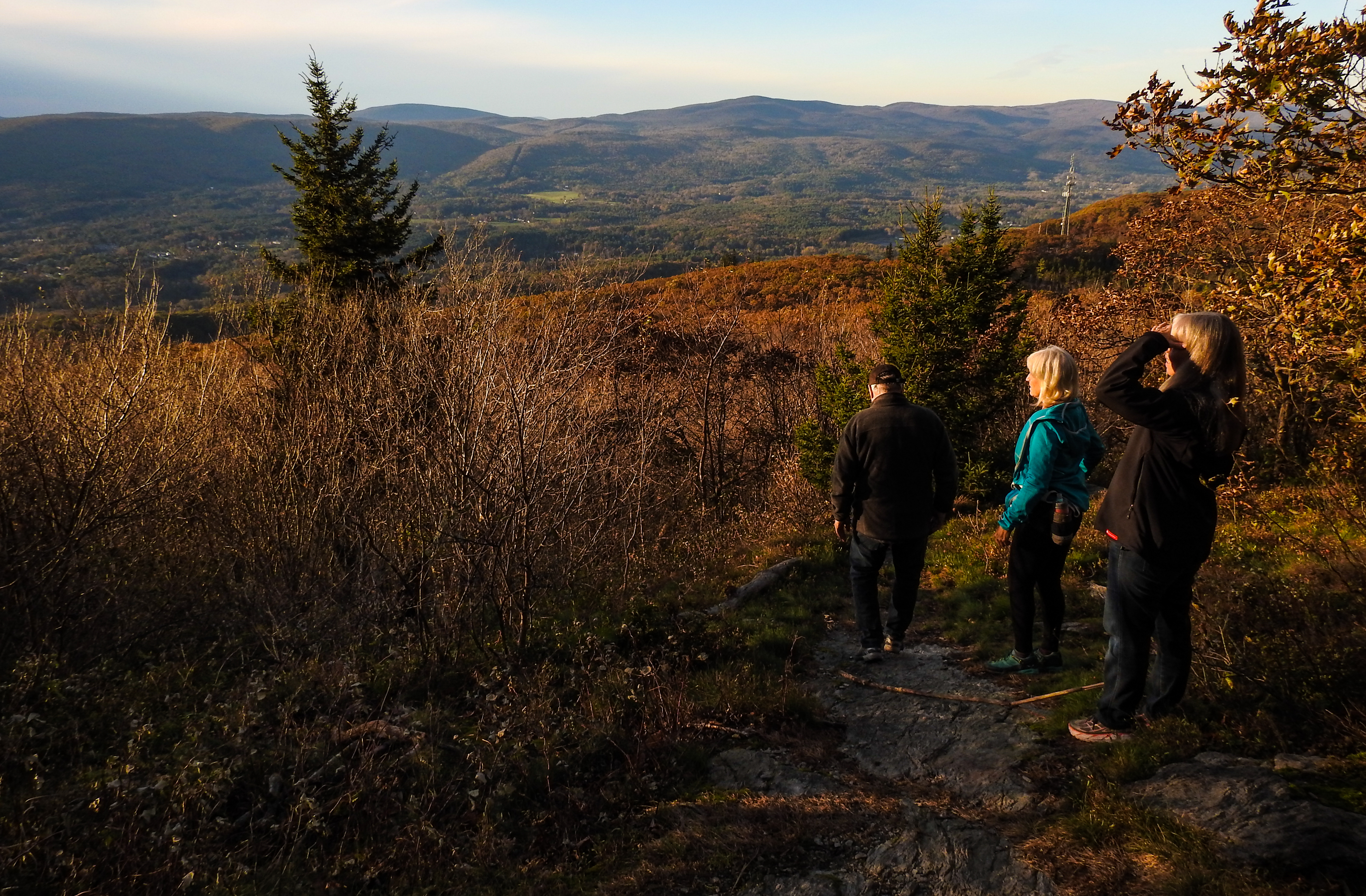 Fall Foliage Sunset Hike